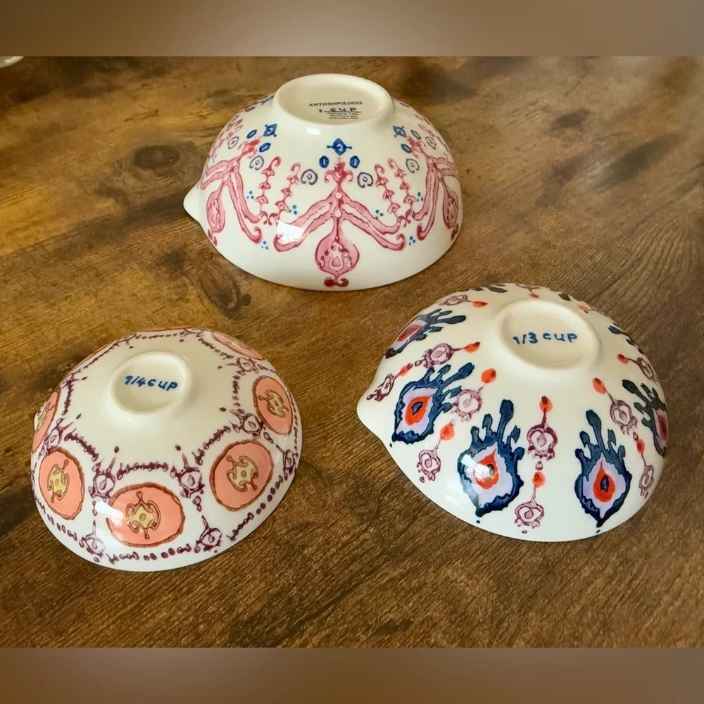 Anthropologie Halden Set of 3 Nesting Stoneware Measuring Cups